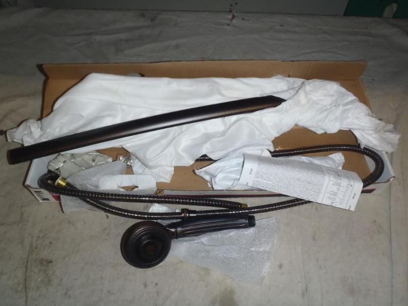 lot 261 image: Delta RP32541RB Oil Rubbed Bronze H...