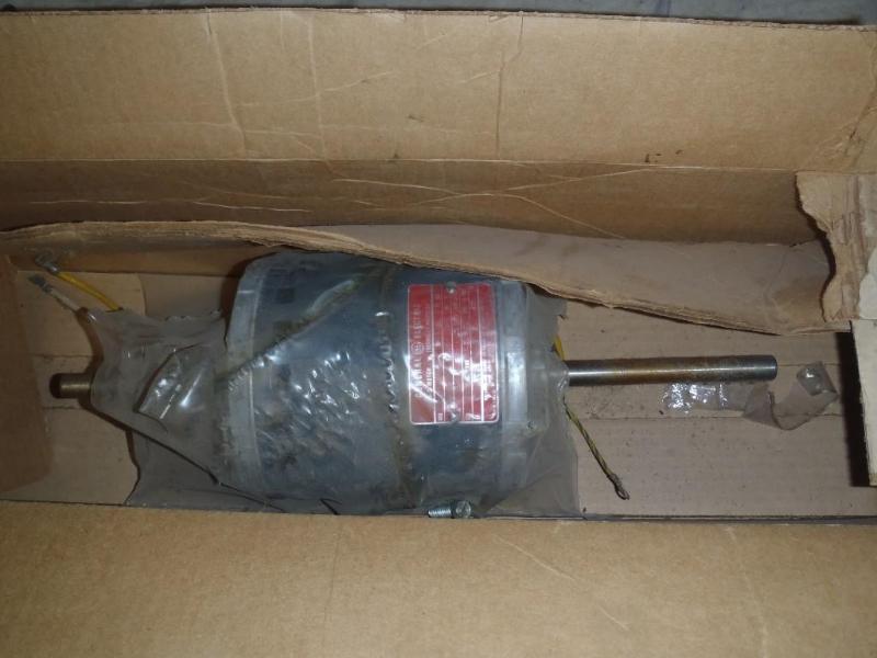 lot 3 image: General Electric 5KCP32PN291BS ...