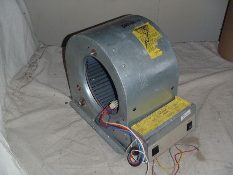lot 34 image: 7900-6031A Blower Assembly...