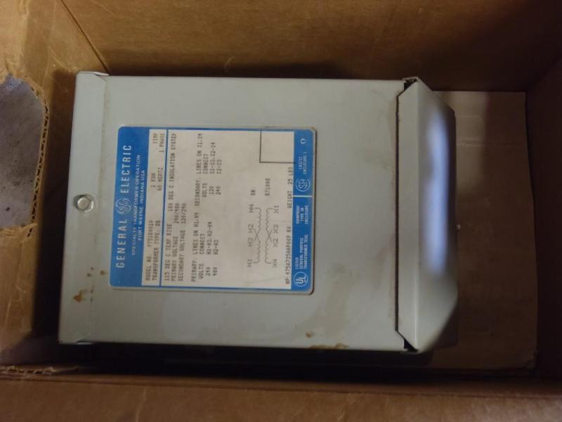lot 36 image: General Electric 9T51B0010&nbspTra...