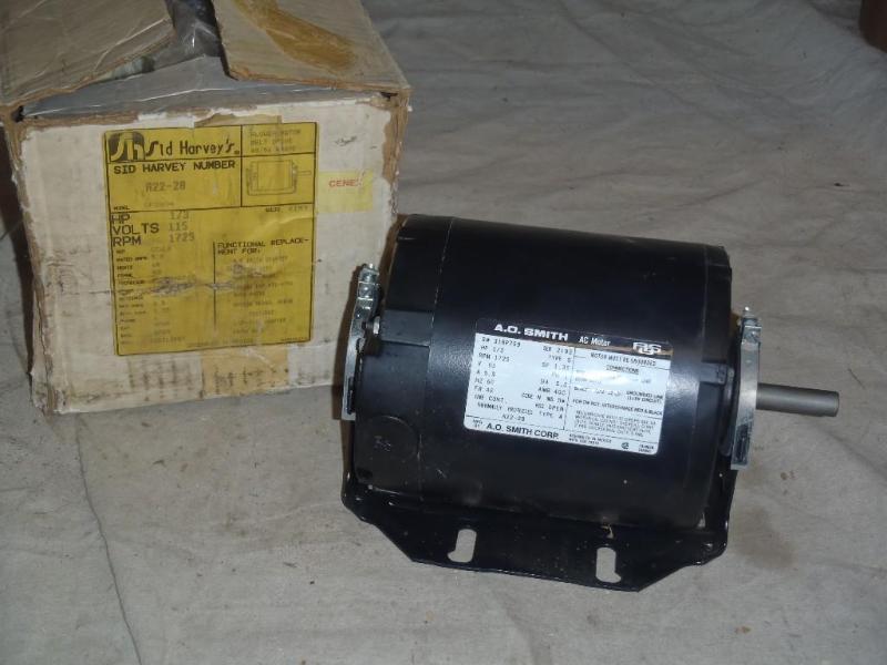 lot 56 image: Sid Harvey R22-28 Motor 1725RPM&nbs...