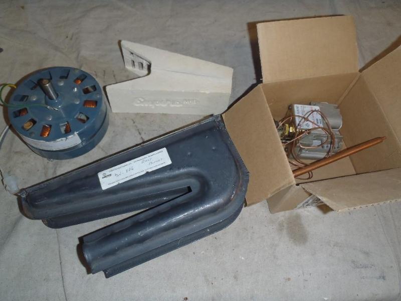 lot 87 image: Lot of Empire Parts.  R619G Motor D...