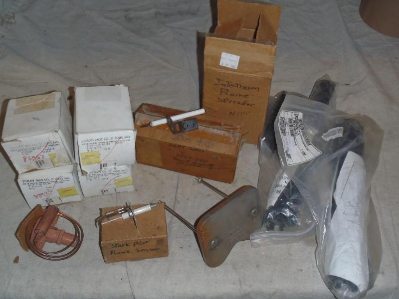 lot 92 image: Sporlan TXV&nbspValves, Ignitors, ...