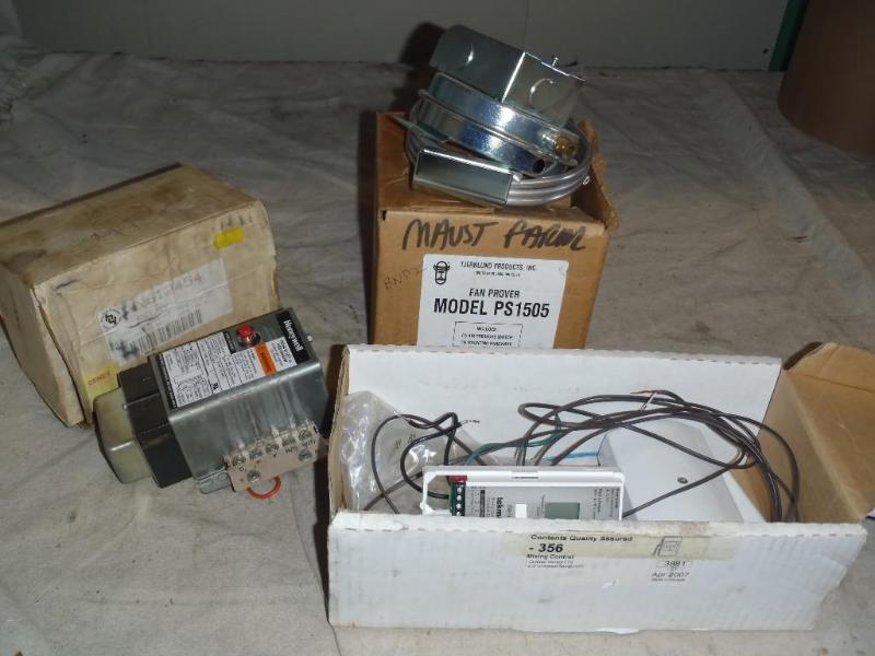 lot 96 image: Tjerlund PS1505 Fan Prover, Honeywe...