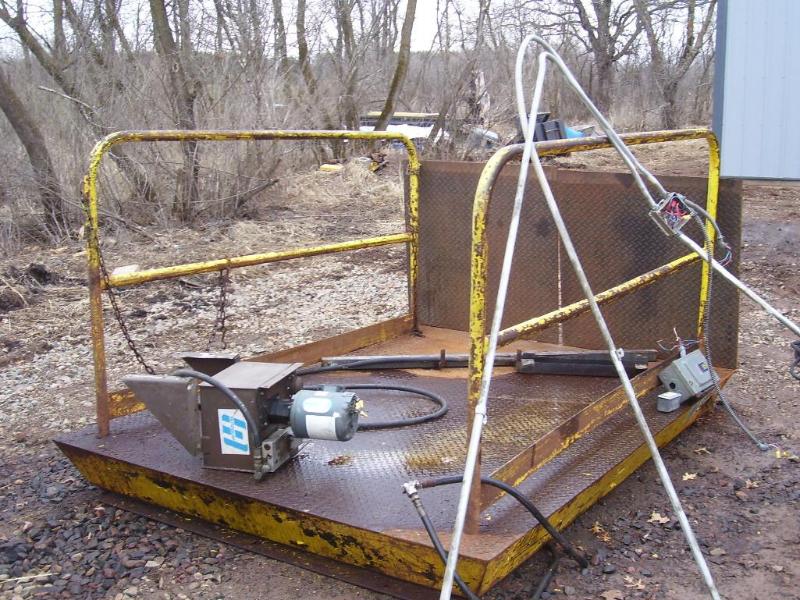 lot 4 image: Palline Lift Auto quip for Semi doc...