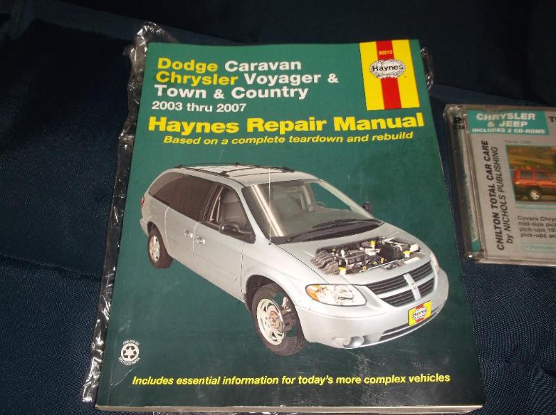 lot 46 image: Haynes owners manual for Dodge Cara...