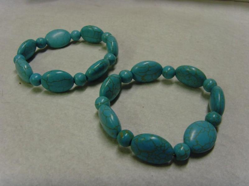 Set of 2 Bracelets