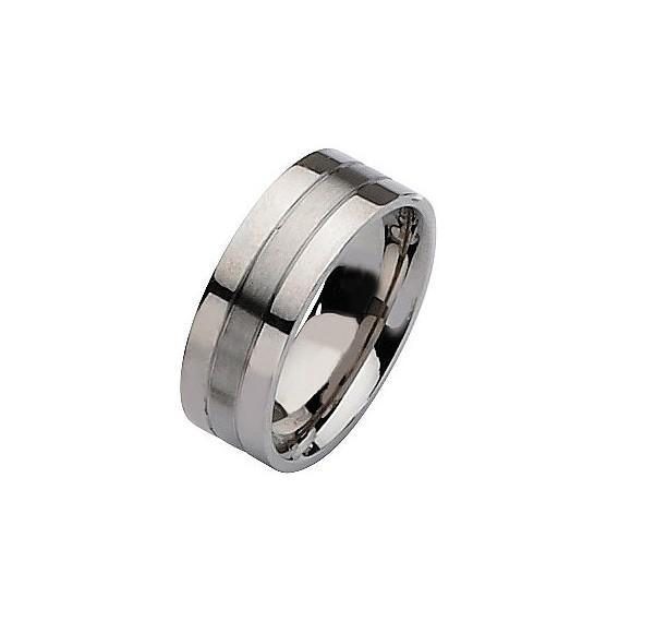 lot 42 image: Chisel Grooved Ring Size 13
