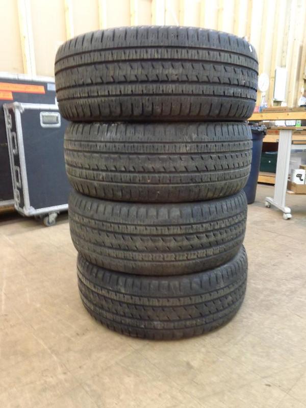Bridgestone Dueler HL P28545R22&n...