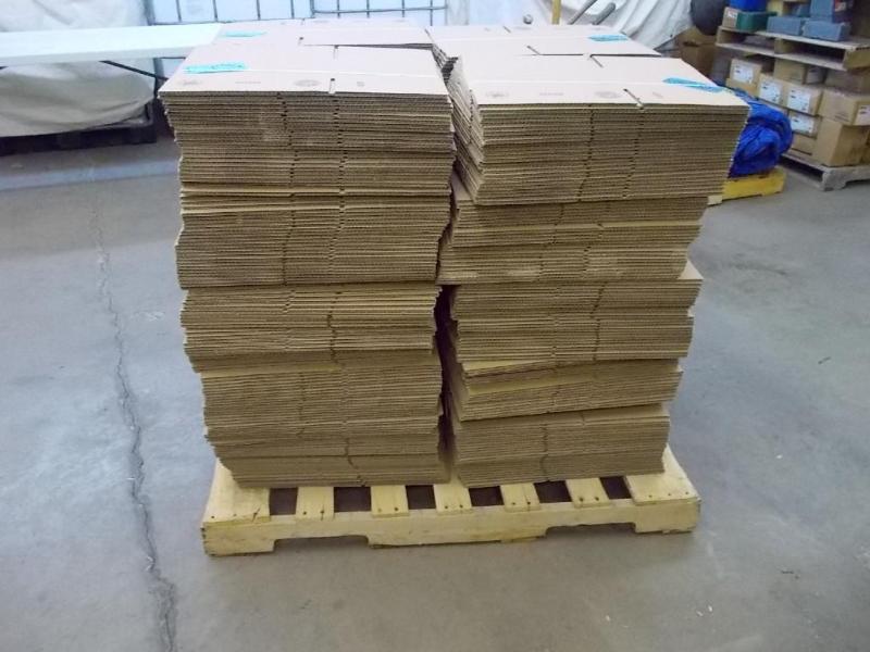 125 (5 bundles of 25) of new boxes ...
