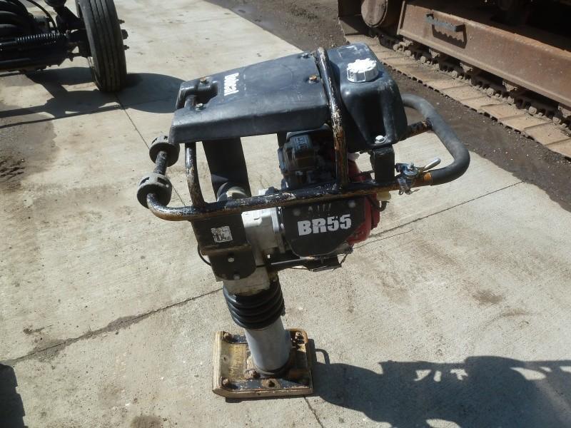lot 24 image: Bobcat Ground pounder Model# BR-55...