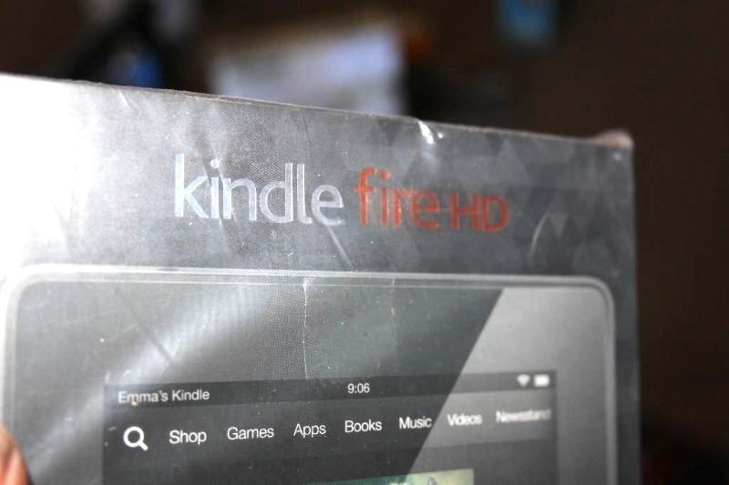 lot 131 image: Amazon, Kindle Fire HD, 7" Scr...