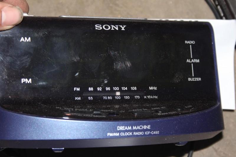 lot 138 image: Sony, Dream Machine, Bedside Alarm ...