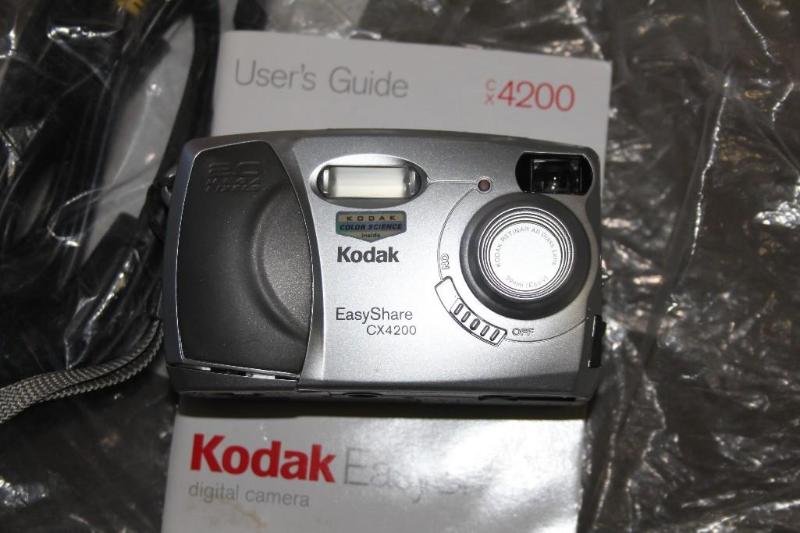 lot 148 image: Kodak, EasyShare, Digital Camera, M...