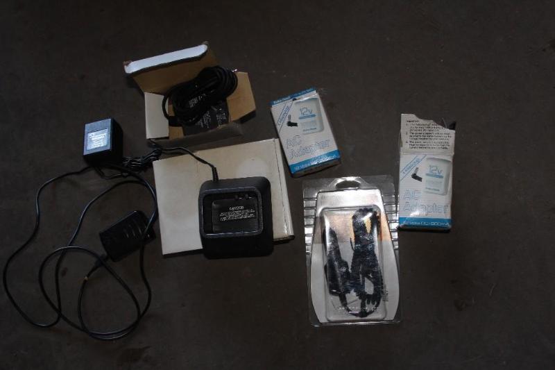 lot 164 image: Lot of (4) Chargers (1) Mini USB, ...