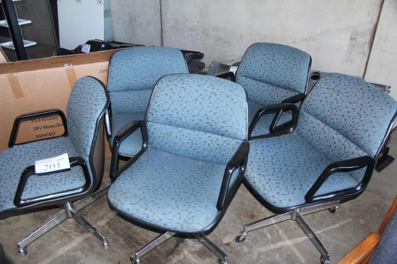 lot 201 image: Lot of (5) Rolling Office Chairs, M...