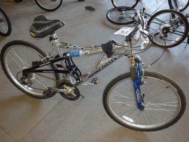 lot 263 image: Mongoose Bicycle, Mens 21 Speed MT...