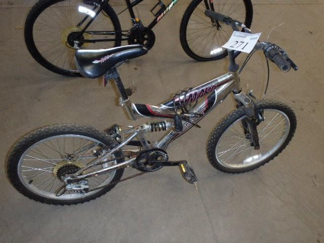 lot 271 image: Next Bicycle, Boys 6 Speed MT Bike...