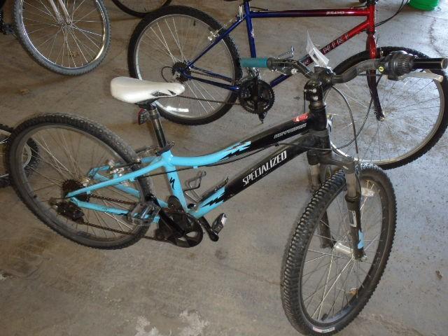 lot 294 image: Specialized, Hot Rock Bicycle, Men...