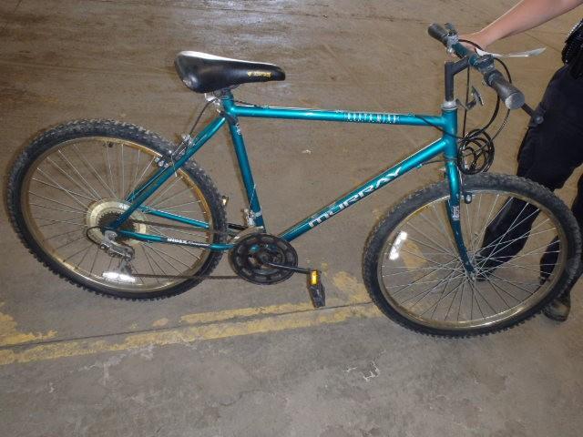 lot 302 image: Murray Bicycle, Mens 15 Speed MT B...