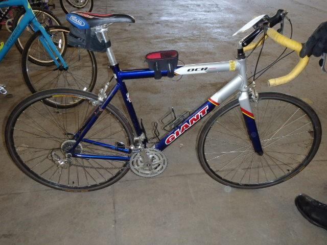 lot 306 image: Giant, OCR Road Bicycle, Mens, Blu...