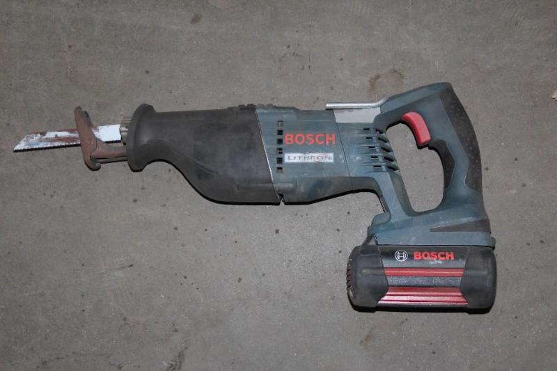 lot 33 image: Bosch Litheon, Riciprocating Saw, S...