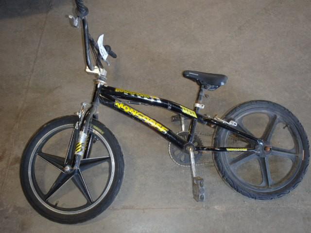 lot 349 image: Mongoose, Boys BMX Style, with Bla...