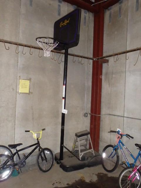 lot 355 image: Crown Royal, Moveable, Adjustable, ...
