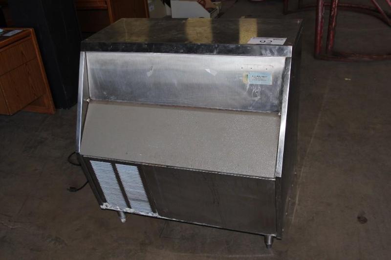 lot 92 image: Scotsman Ice MakerIce Chest, NSF C...