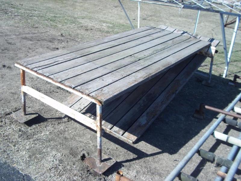 2 Sections of Sectional Dock 8 X 4...