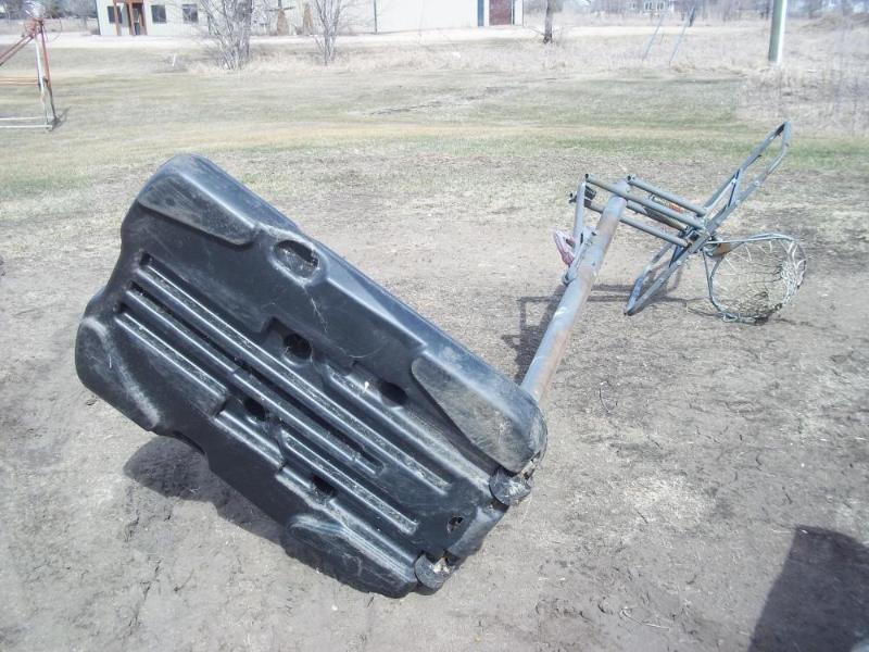 Adjustable Basketball Net   Comes w...