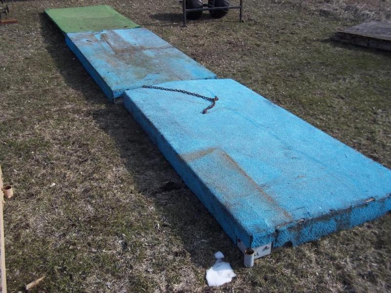 4 x 22 Carpeted Dock...