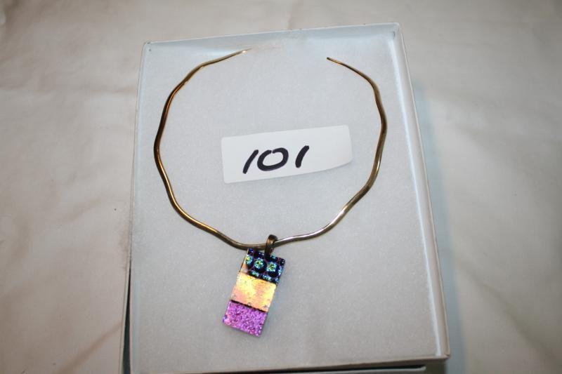 lot 101 image: Jewelry necklace...