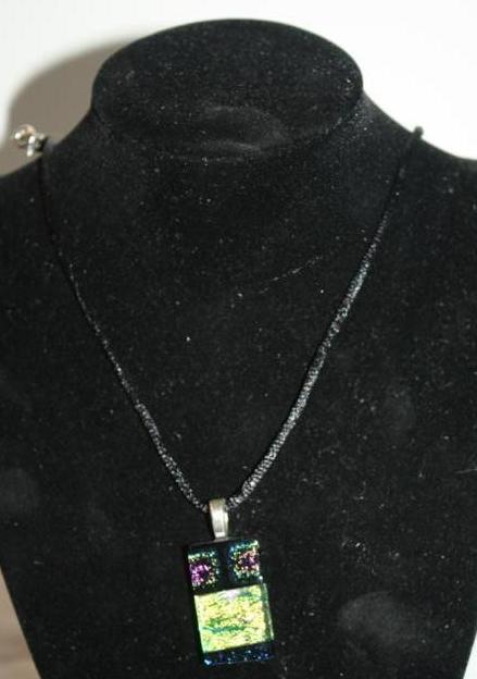 lot 113 image: Jewelry necklace...