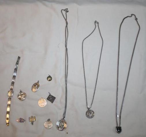 lot 156 image: Sterling necklaces, pendants, brace...