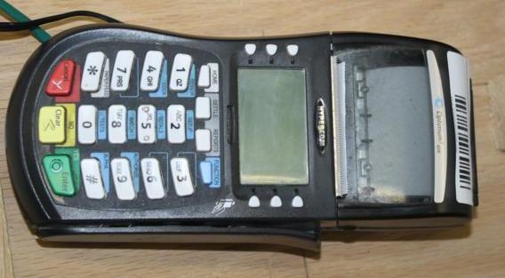 lot 25 image: Hypercom T4210 credit card machine ...
