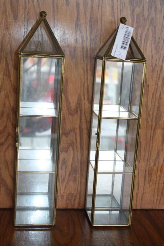 lot 54 image: 2 mirror glass tower shelves 16 x 4...
