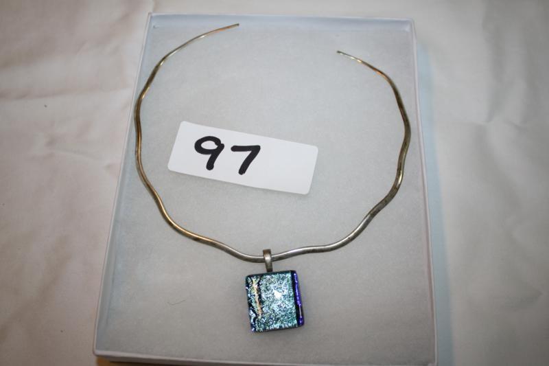 lot 97 image: Jewelry necklace...