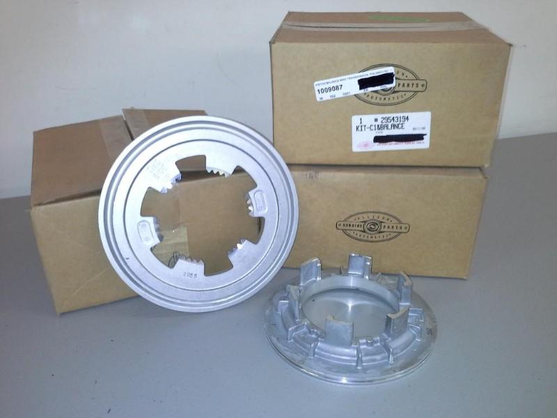 lot 111 image: (QTY 3) PISTON BALANCE B500 TRANSMISSION, PN 29543194  SEE COMMENTS