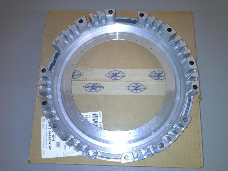 lot 115 image: (Qty 1) HOUSING C3 CLUTCH B500 29505691