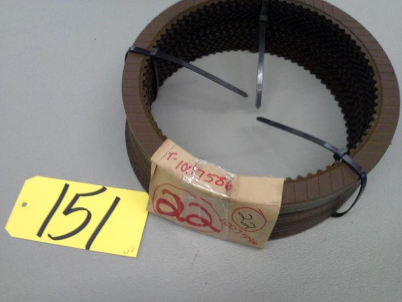 lot 151 image: (QTY 22) PLATE C5 CLUTCH FRICTION W  V GROOVE (HARDENED) B500 29534834