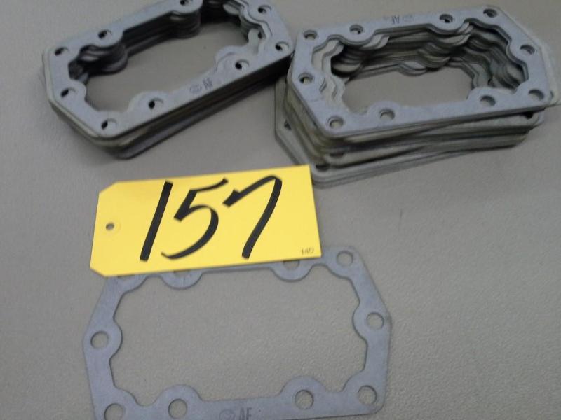 lot 157 image: (QTY 40) GASKET TRANSMISSION PTO  B400 GILLIG LOW FLOOR  23048037