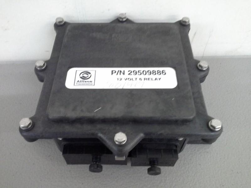 lot 174 image: MODULE VEHICLE INTERFACE ASSY. 29509886 B500 GILLIG