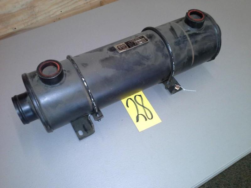 lot 28 image: COOLER TRANSMISSION OIL 29523124 GIL-B500 TRANS.