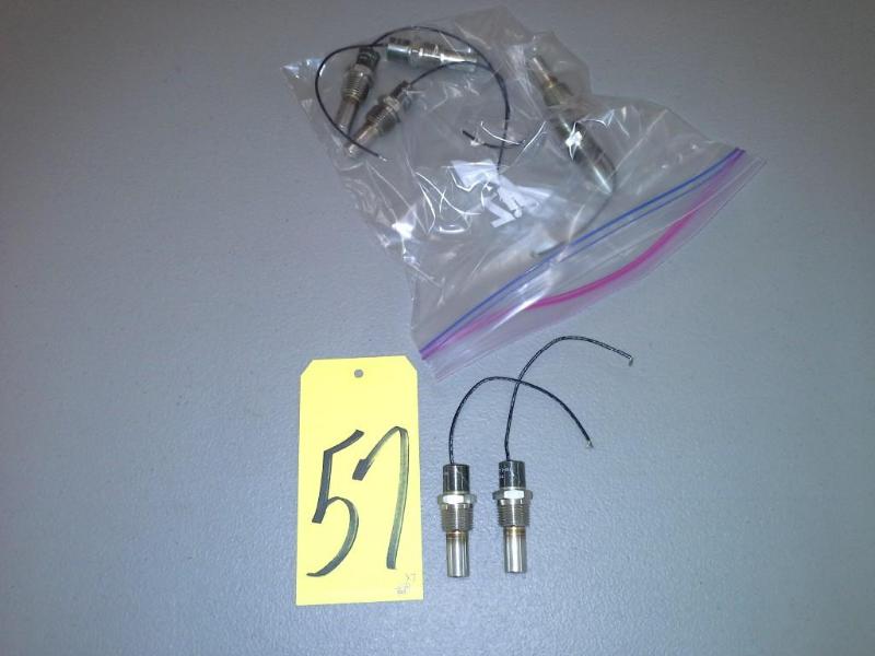 lot 57 image: (QTY 7) SENDER TRANS. TEMP. GILLIG (SEE S10I-DETAILS) 51-17081-000