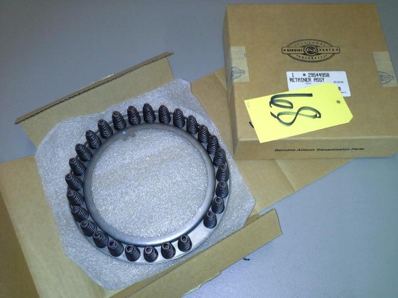lot 68 image: (QTY 2) RETAINER RETARDER ASSY (SPRING) B500 29544958  NEW STYLE