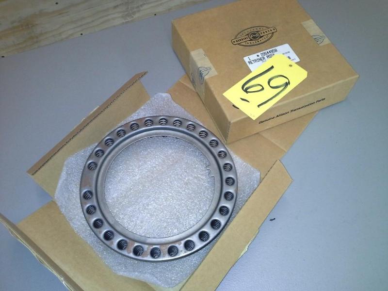 lot 69 image: (QTY 2) RETAINER RETARDER ASSY (SPRING) B500 29544958  NEW STYLE