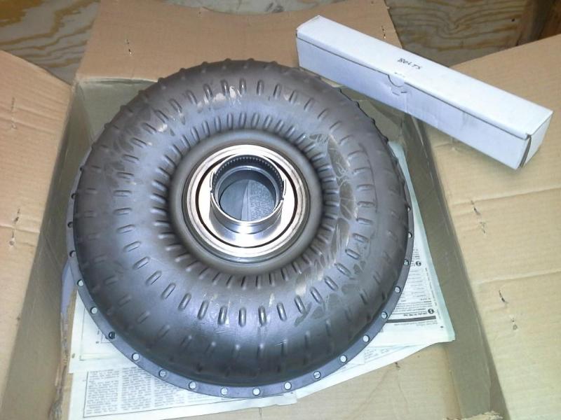 lot 80 image: PUMP TRANSMISSION TORQUE CONVERTER ASSY B500 29514729