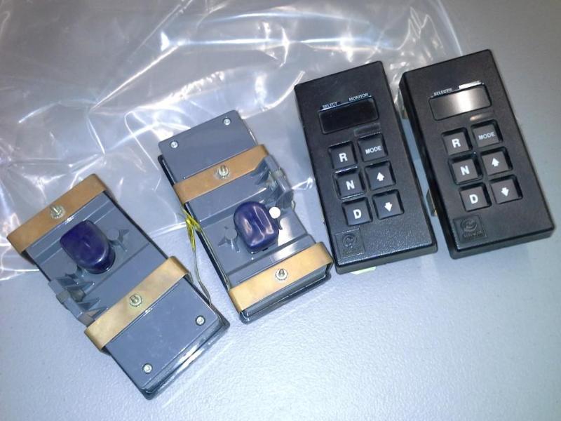 lot 93 image: Qty 6 SELECTOR TRANS SHIFT B500 GILLIG 2300-300s