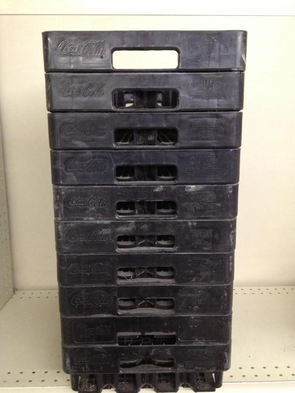 lot 32 image: 10 Coca-Cola Crates